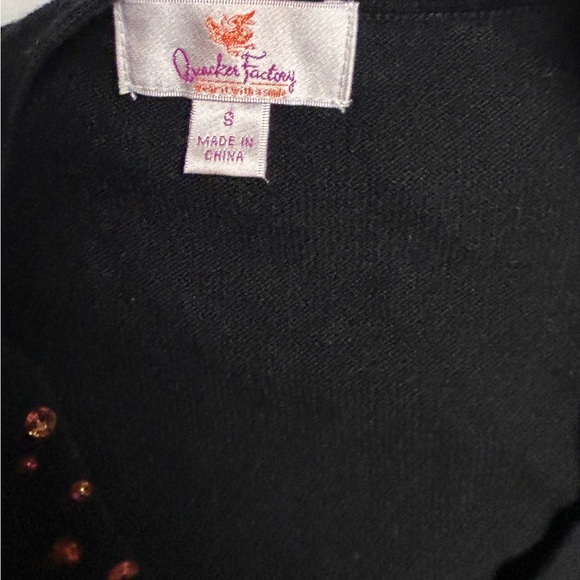 Quaker Factory • Size 8 • Black W/Multi-Colors Sequins •Christmas Trees •Sweater - Picture 8 of 8